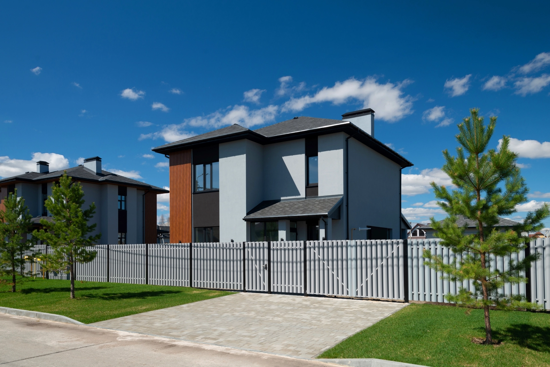 Дом «Династия»