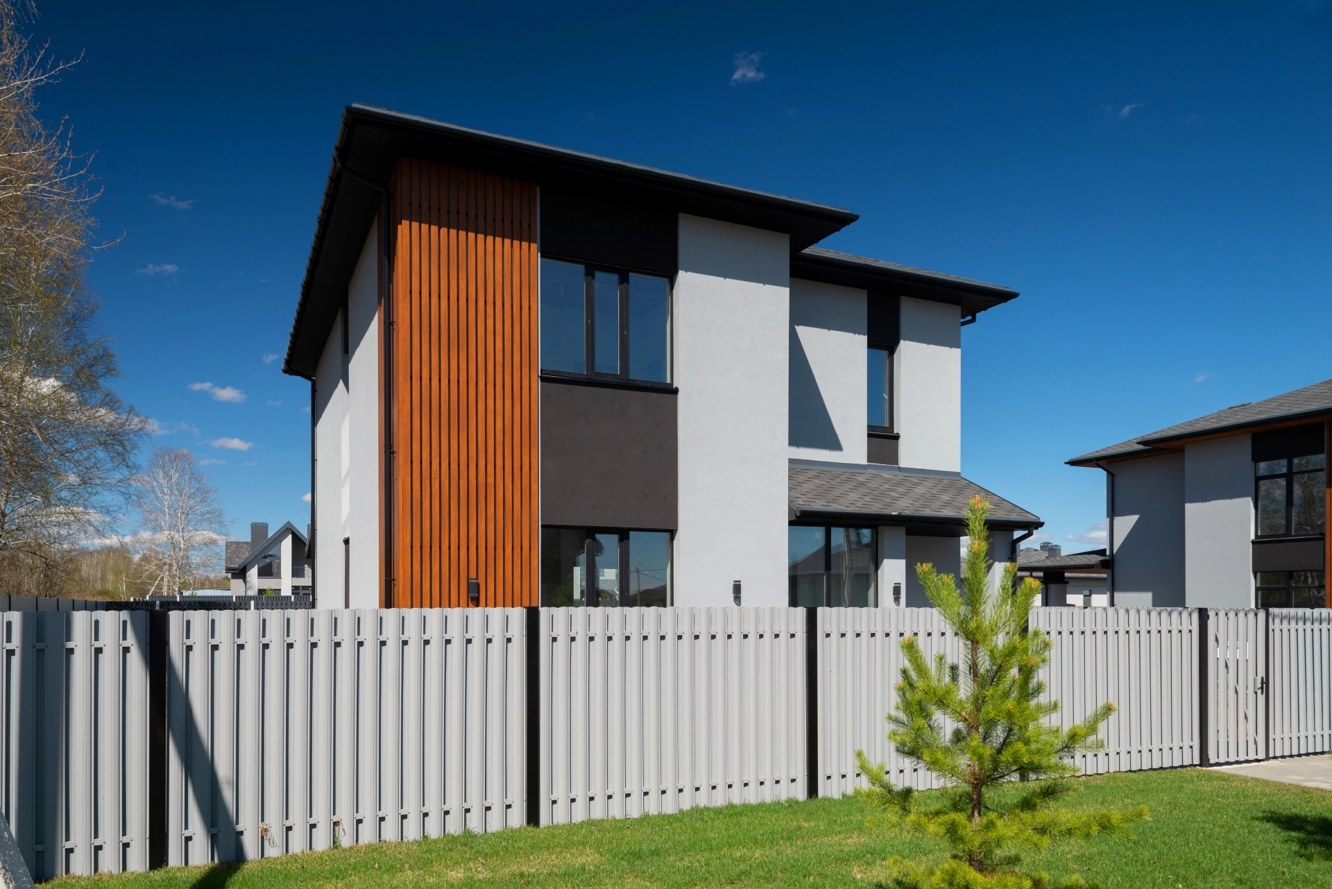 Дом «Династия»